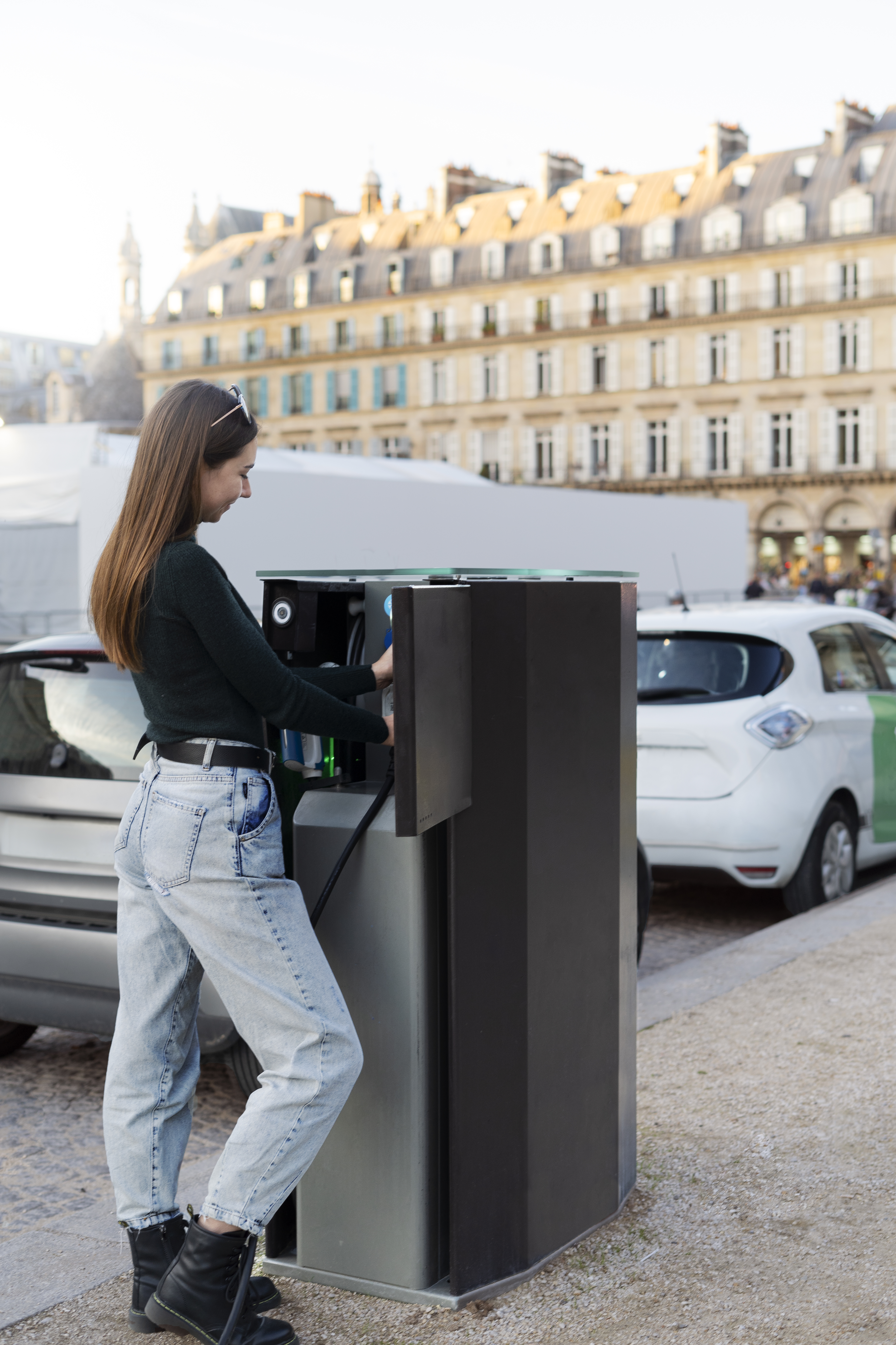 Installation borne de recharge entreprise | PRO – Prosyscom 69